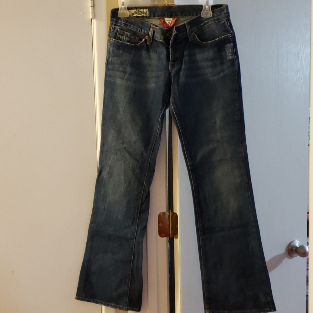 Lucky jeans